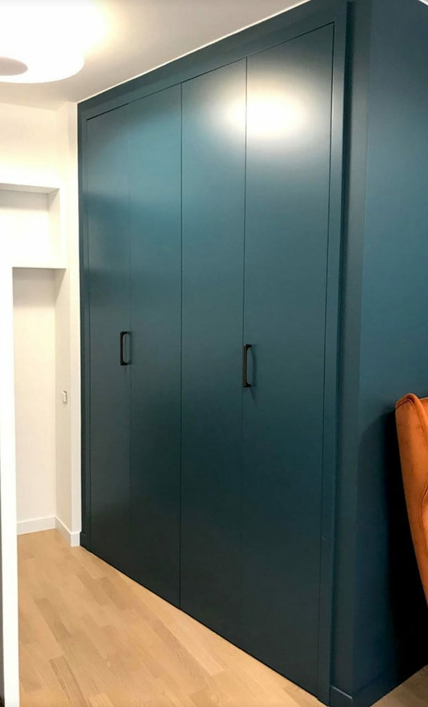 Двери гармошка для распашного шкафа Ангарск